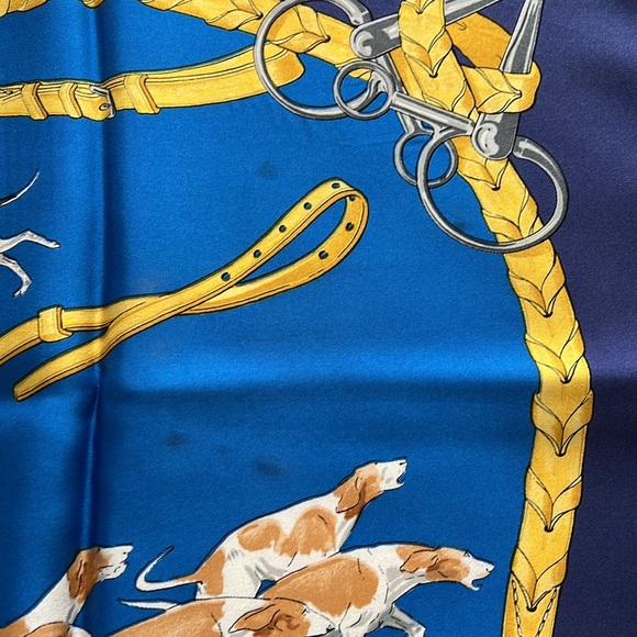 Authentic Hermes Le Bien Aller Scarf - Picture 2 of 2